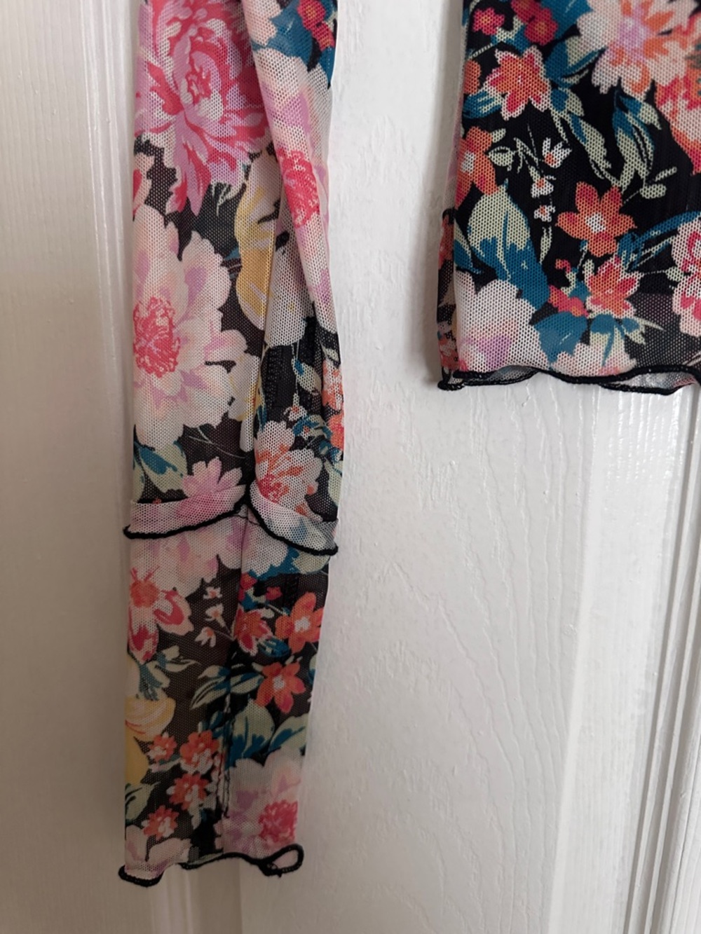 Promesa Floral Sheer Long-Sleeve Mesh Top - Pink/Black/Green - Picture 4 of 6